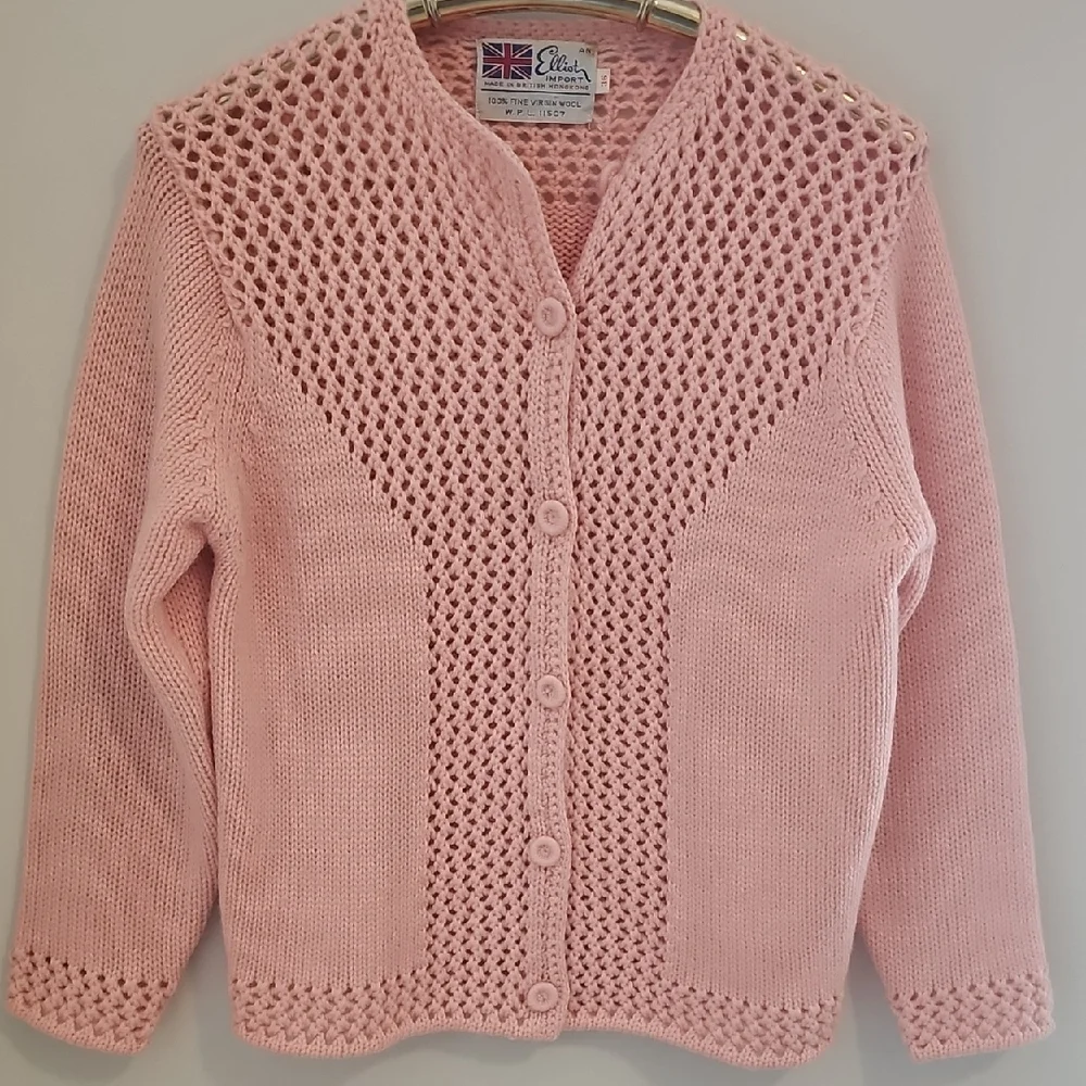 Ellisy Import 100% Fine Virgin Wool Knit Women's Sweater. Sz 36 Pink